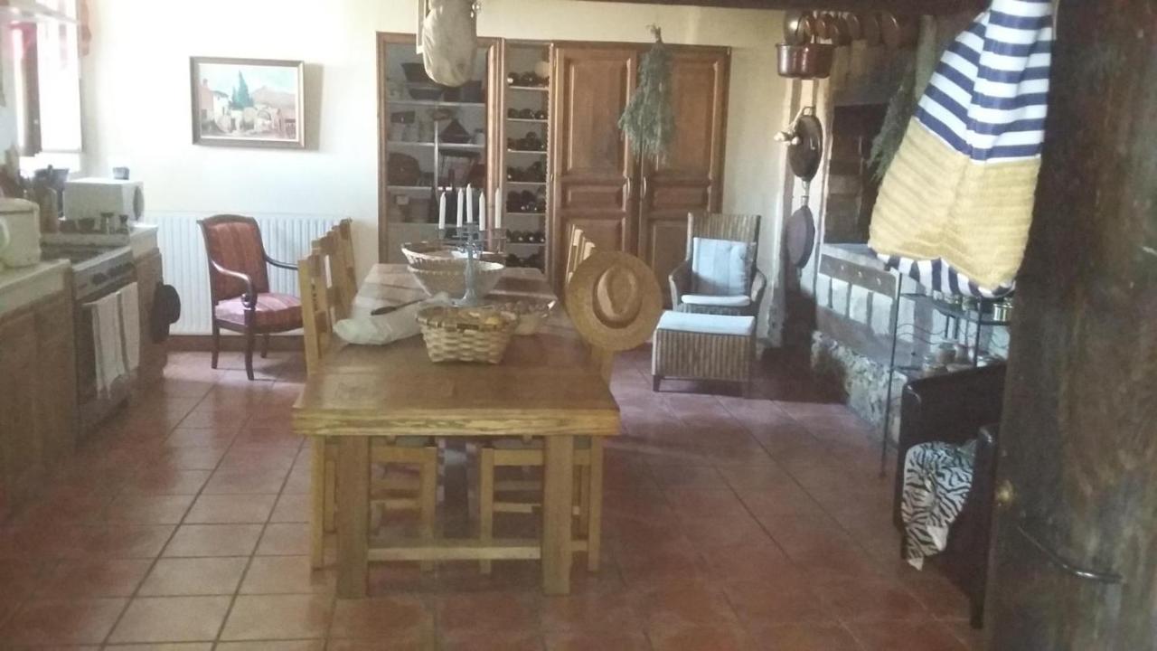 Maison D'Hotes Le Chai D'Armagnac Monguilhem Esterno foto