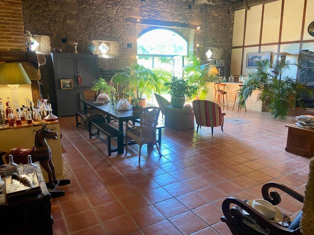 Maison D'Hotes Le Chai D'Armagnac Monguilhem Esterno foto