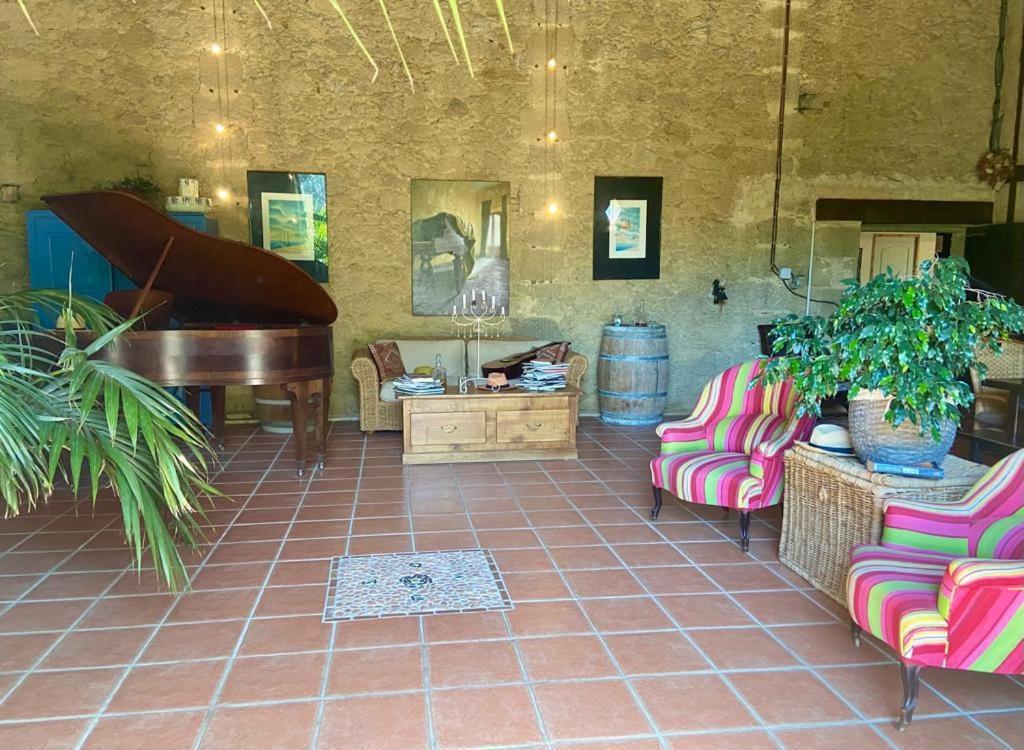 Maison D'Hotes Le Chai D'Armagnac Monguilhem Esterno foto